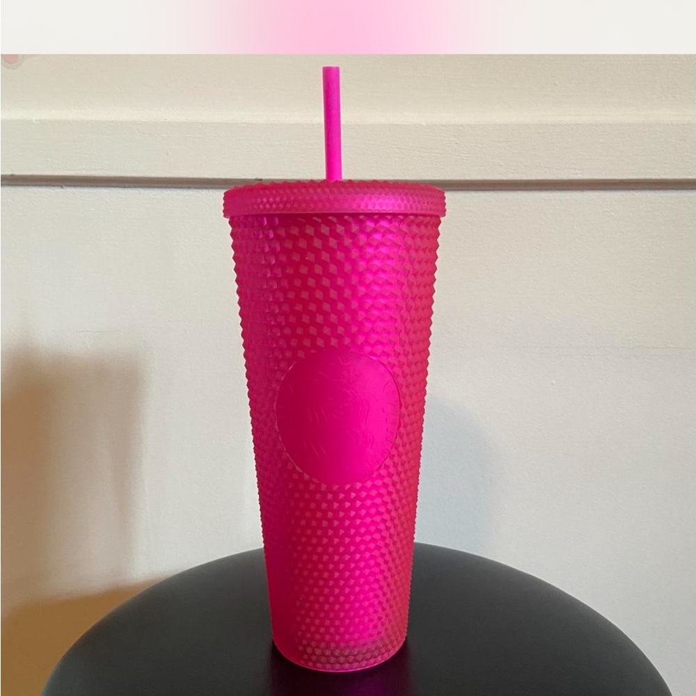 NWT Vibrant Pink Studded Matte Tumbler with Straw 💗